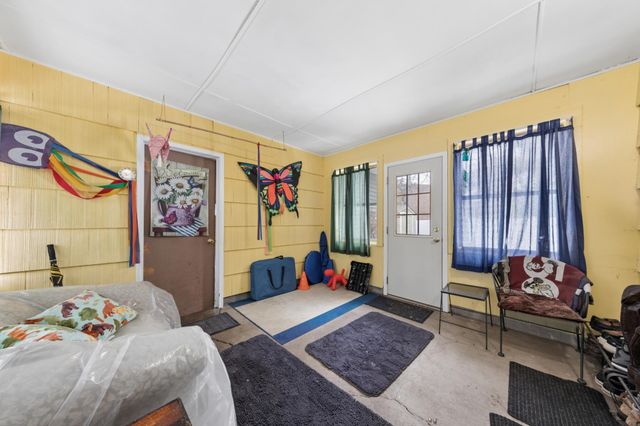 400 E Old Shakopee Road, Bloomington, MN 55420