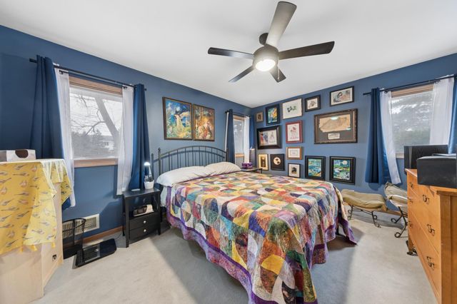 400 E Old Shakopee Road, Bloomington, MN 55420