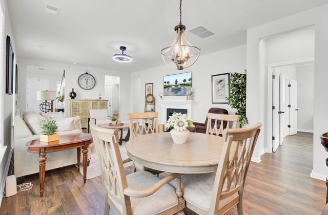 8628 Windsor Hill Boulevard, North Charleston, SC 29420