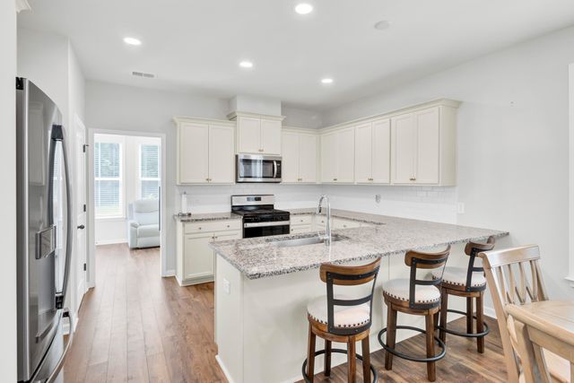 8628 Windsor Hill Boulevard, North Charleston, SC 29420