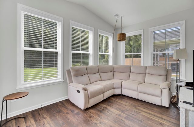 8628 Windsor Hill Boulevard, North Charleston, SC 29420