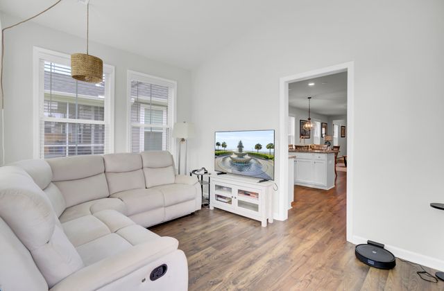 8628 Windsor Hill Boulevard, North Charleston, SC 29420