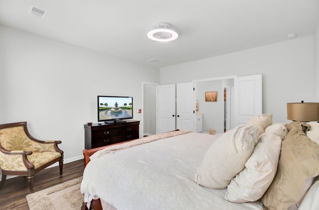 8628 Windsor Hill Boulevard, North Charleston, SC 29420
