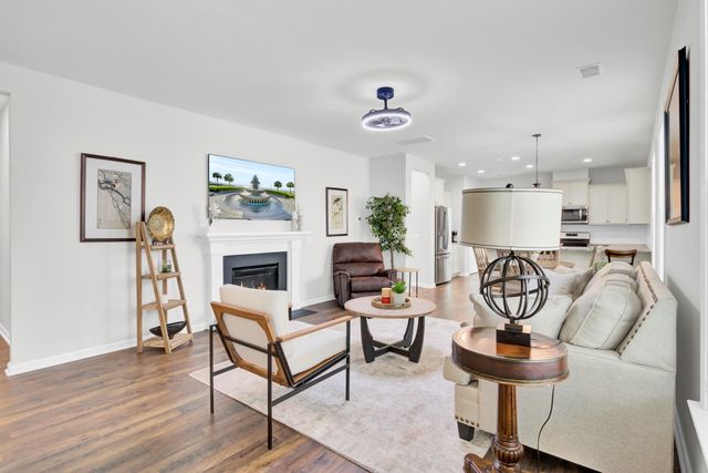 8628 Windsor Hill Boulevard, North Charleston, SC 29420
