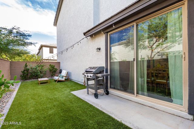 2029 W Kinfield Trail, Phoenix, AZ 85085