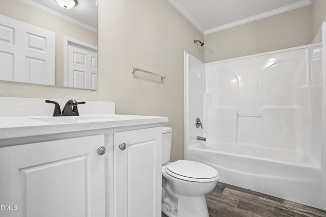 77 Greenview Court, Dunn, NC 28334