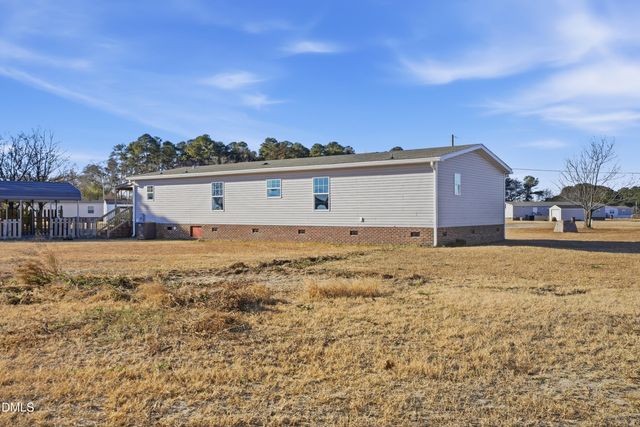 77 Greenview Court, Dunn, NC 28334