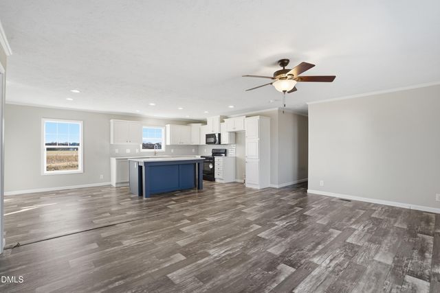 77 Greenview Court, Dunn, NC 28334