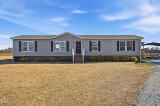 77 Greenview Court, Dunn, NC 28334