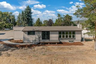 3425 E Upriver Dr, Spokane, WA 99208