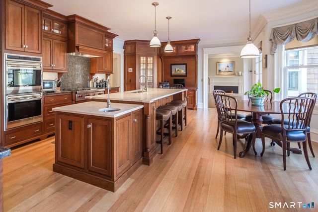 253 Rivergate Drive, Wilton, CT 06897