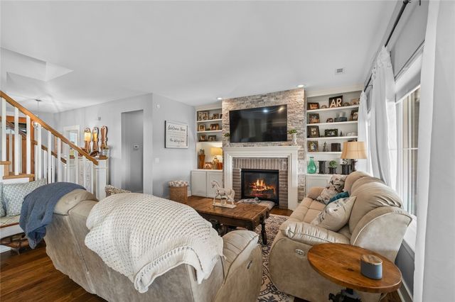 670 Habberton Road, Fayetteville, AR 72703