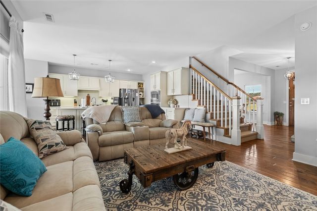 670 Habberton Road, Fayetteville, AR 72703