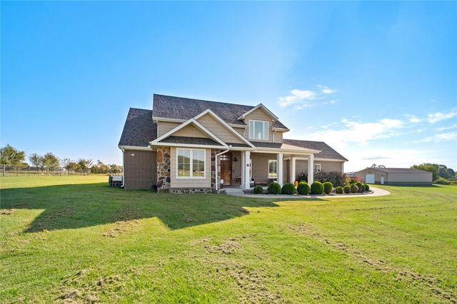 670 Habberton Road, Fayetteville, AR 72703