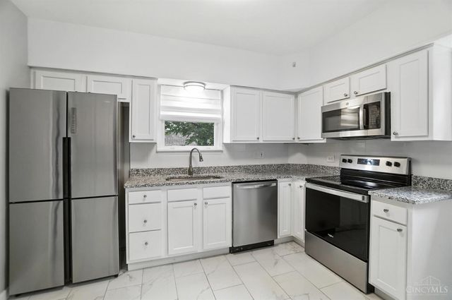 3345 Meyer Place, Cincinnati, OH 45211