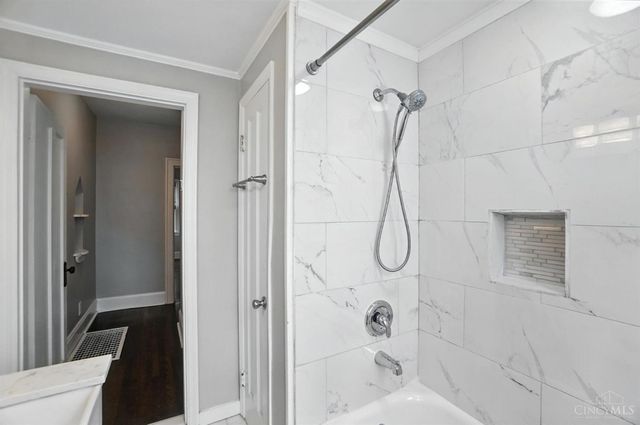 3345 Meyer Place, Cincinnati, OH 45211