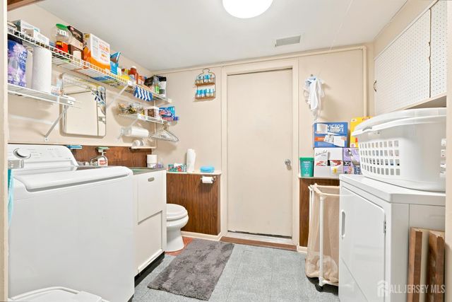 26 Adams Street, Old Bridge, NJ 08857