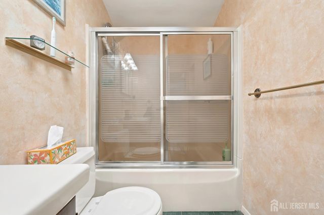 26 Adams Street, Old Bridge, NJ 08857