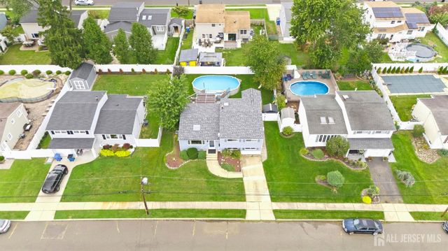 26 Adams Street, Old Bridge, NJ 08857