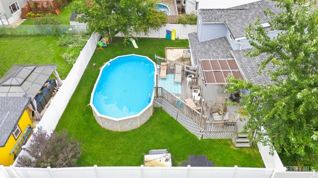 26 Adams Street, Old Bridge, NJ 08857