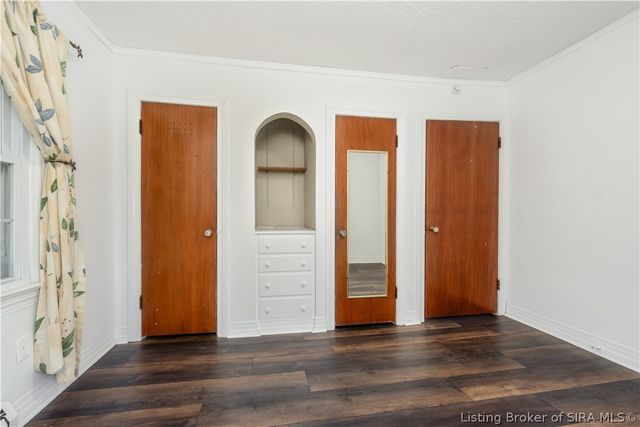 1520 Maple Court, New Albany, IN 47150