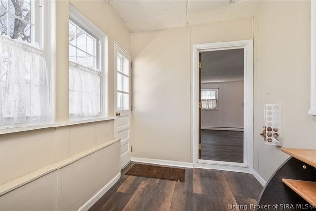 1520 Maple Court, New Albany, IN 47150