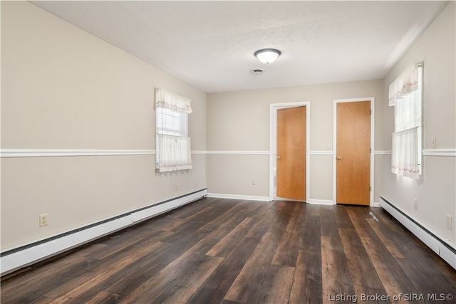 1520 Maple Court, New Albany, IN 47150