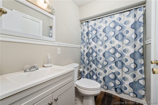 1520 Maple Court, New Albany, IN 47150