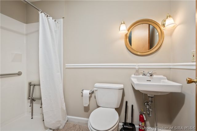 1520 Maple Court, New Albany, IN 47150