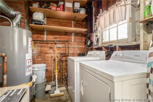 1520 Maple Court, New Albany, IN 47150