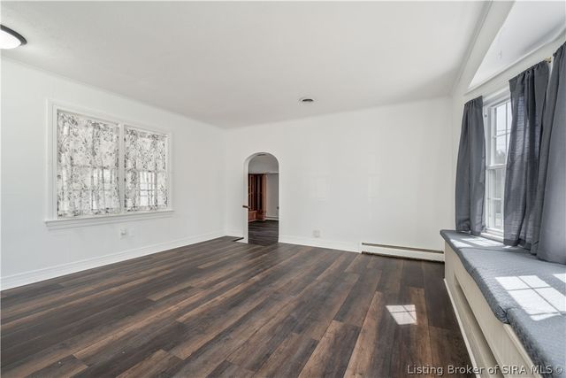 1520 Maple Court, New Albany, IN 47150