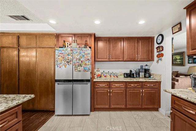 2796 Base Line, La Verne, CA 91750