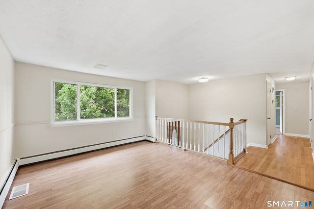 38 Sparrowbush Road, East Hartford, CT 06108