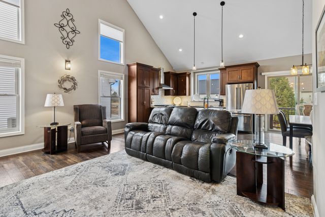 539 Sudbury Circle, Oswego, IL 60543