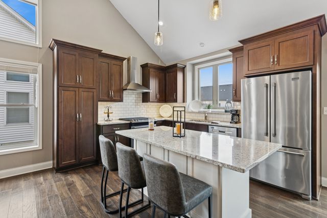 539 Sudbury Circle, Oswego, IL 60543