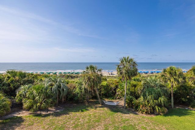 19 Grand Pavilion Boulevard, Isle Of Palms, SC 29451