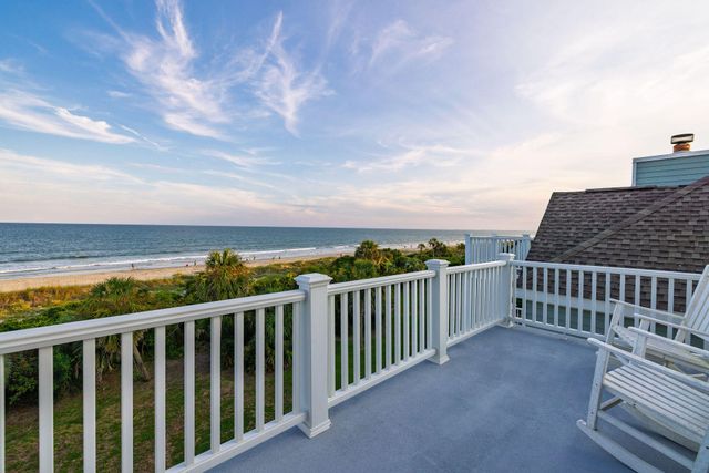 19 Grand Pavilion Boulevard, Isle Of Palms, SC 29451
