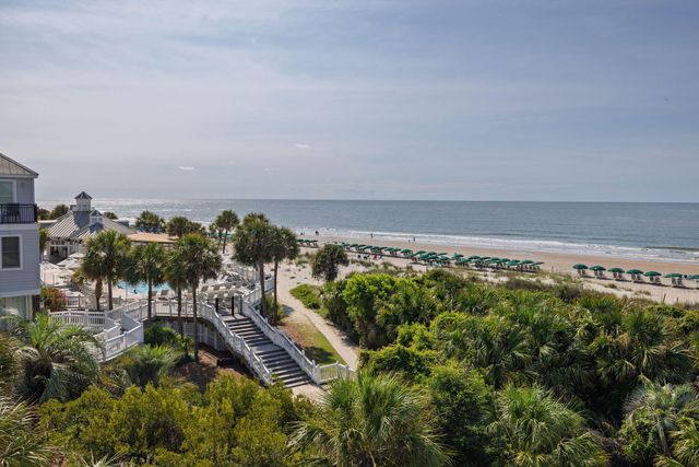 19 Grand Pavilion Boulevard, Isle Of Palms, SC 29451