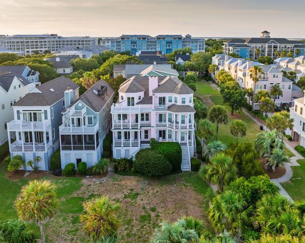 19 Grand Pavilion Boulevard, Isle Of Palms, SC 29451