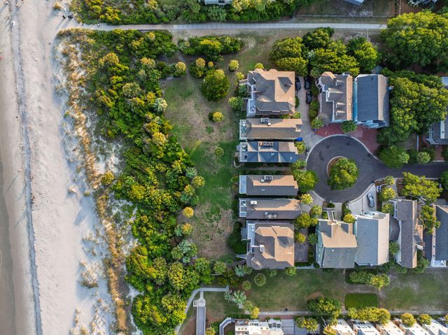 19 Grand Pavilion Boulevard, Isle Of Palms, SC 29451