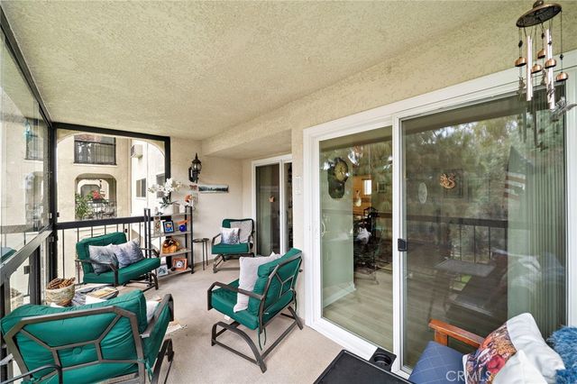 3244 San Amadeo 2A, Laguna Woods, CA 92637