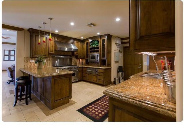 40840 Sandy Gale D, Palm Desert, CA 92211