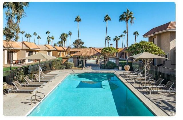 40840 Sandy Gale D, Palm Desert, CA 92211