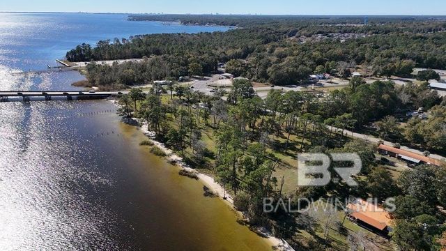 000 6th Street, Lillian, AL 36549