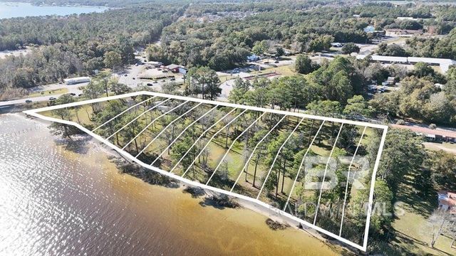 000 6th Street, Lillian, AL 36549