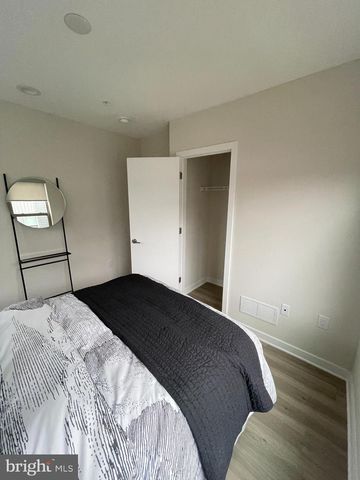 3111 BEACHVIEW LN, Philadelphia, PA 19125