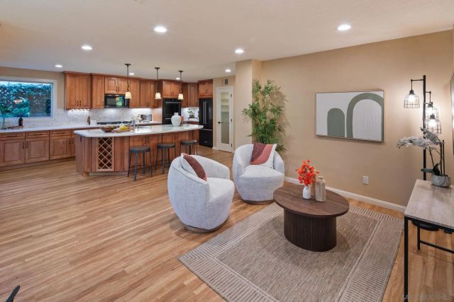 12708 Rue Vincennes, San Diego, CA 92131