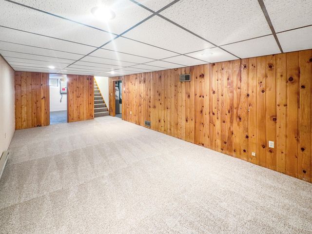 3649 Perry Avenue N, Robbinsdale, MN 55422