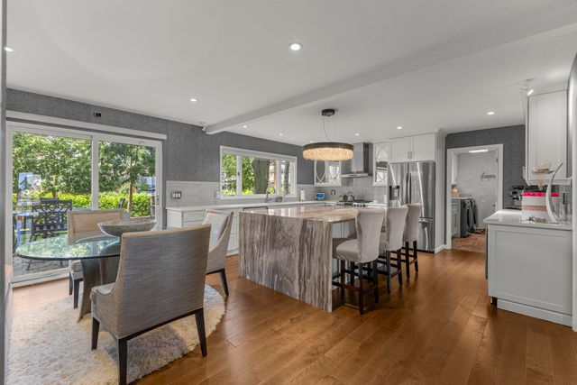 26181 Middlebelt Road, Farmington Hills, MI 48334