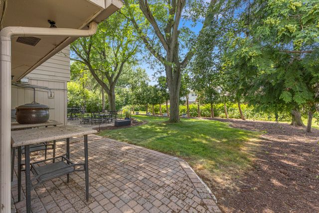 26181 Middlebelt Road, Farmington Hills, MI 48334